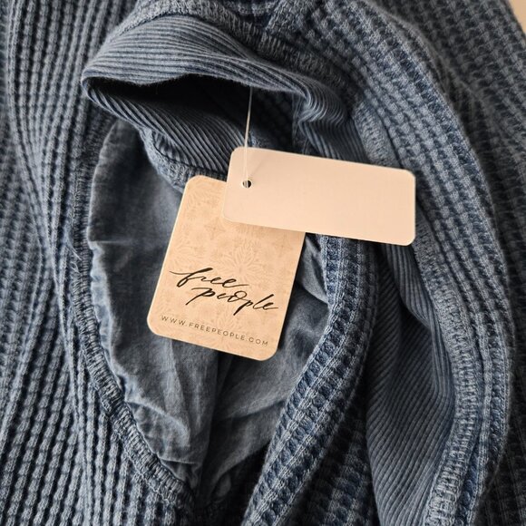 Free People One Blake Thermal Shirt XL Blue Oversized Relaxed Fit Streetwear NWT - Picture 10 of 14
